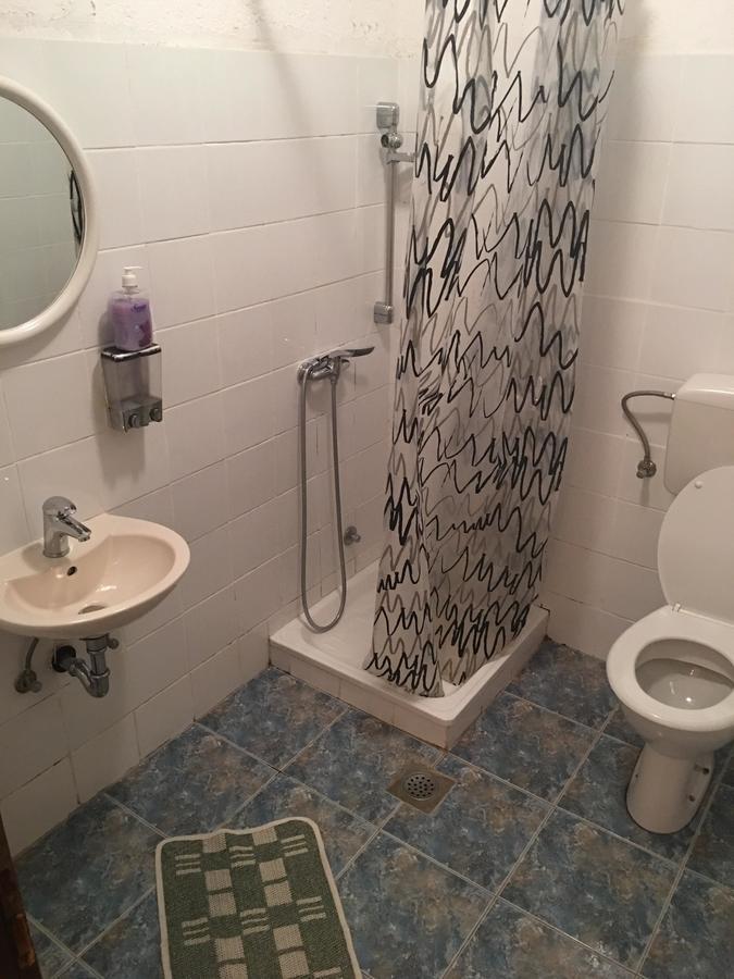 Agroturizam Toni Apartment Мотовун Екстериор снимка