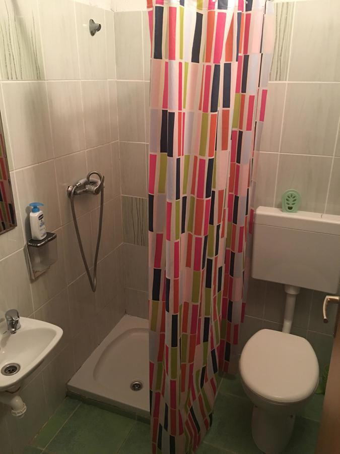 Agroturizam Toni Apartment Мотовун Екстериор снимка